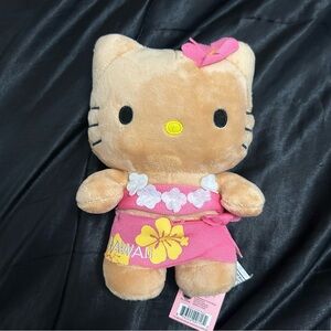 LIMITED EDITION Hello Kitty Hawaii exclusive plush doll